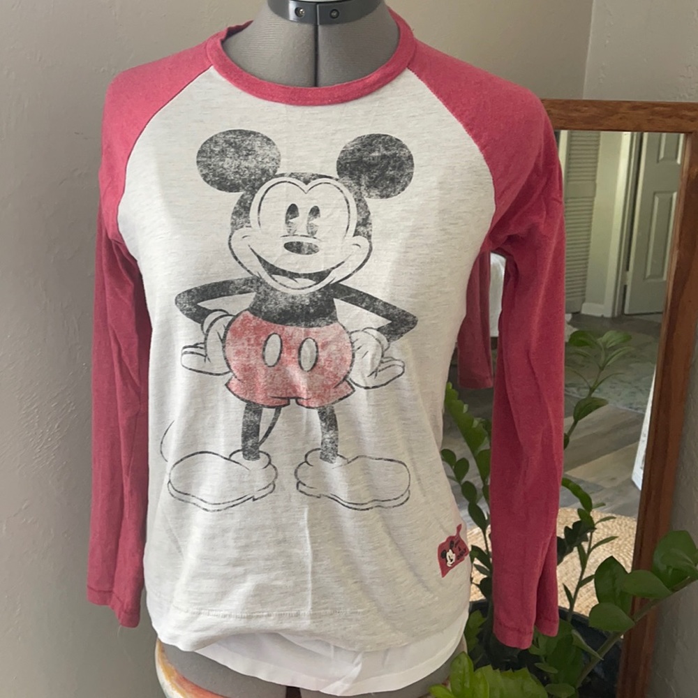Vintage-looking Mickey Mouse T-Shirt